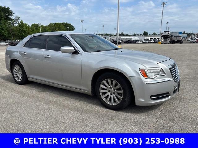 2012 Chrysler 300 Base