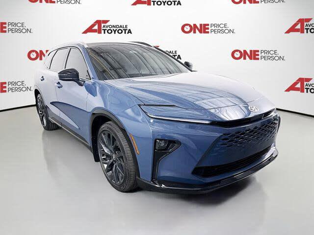 2025 Toyota Crown Signia Limited AWD