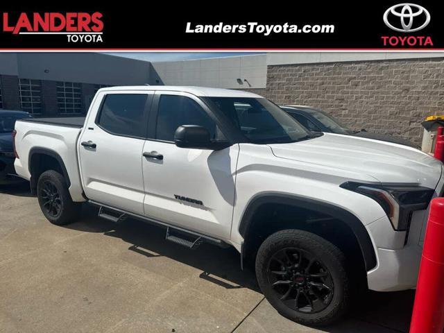 2025 Toyota Tundra 4WD SR5