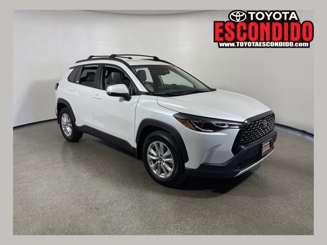 2024 Toyota Corolla Cross LE FWD