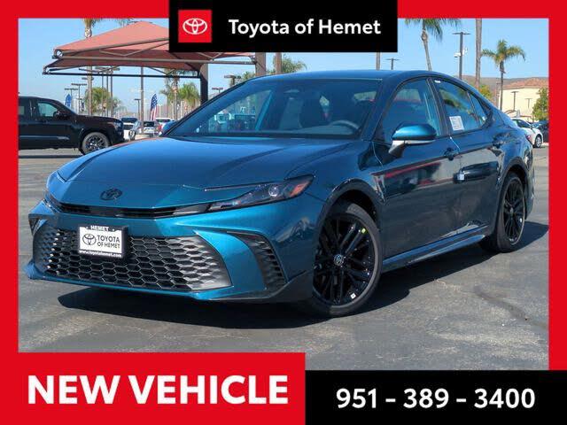 2026 Toyota Camry SE FWD