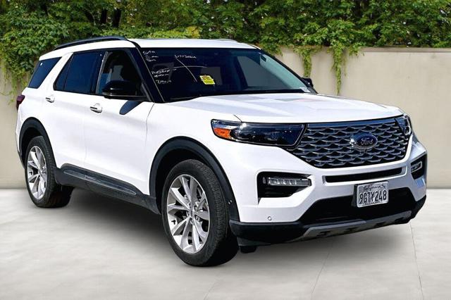2023 Ford Explorer Hybrid Platinum