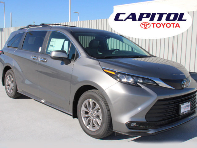 2026 Toyota Sienna XLE 7-Passenger FWD