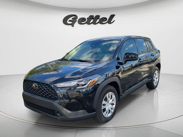 2025 Toyota Corolla Cross L FWD