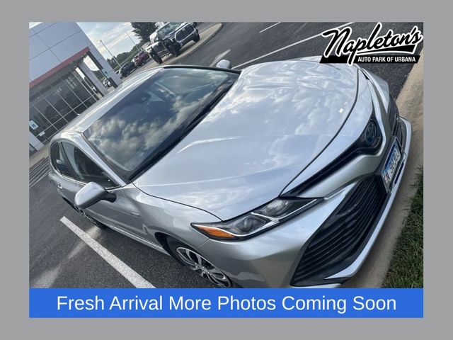 2020 Toyota Camry Hybrid LE