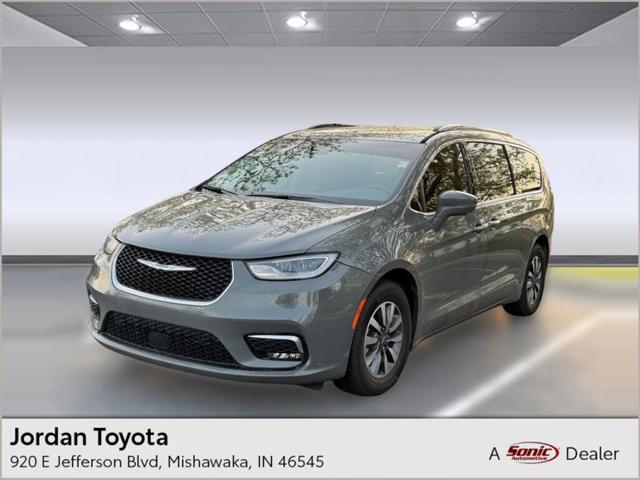 2021 Chrysler Pacifica Hybrid Touring L