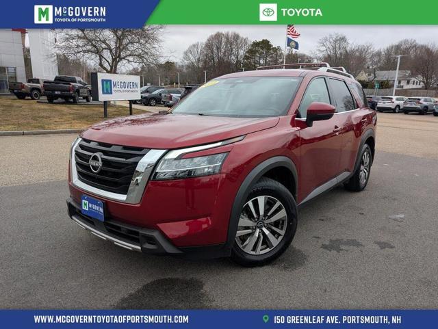 2023 Nissan Pathfinder SL