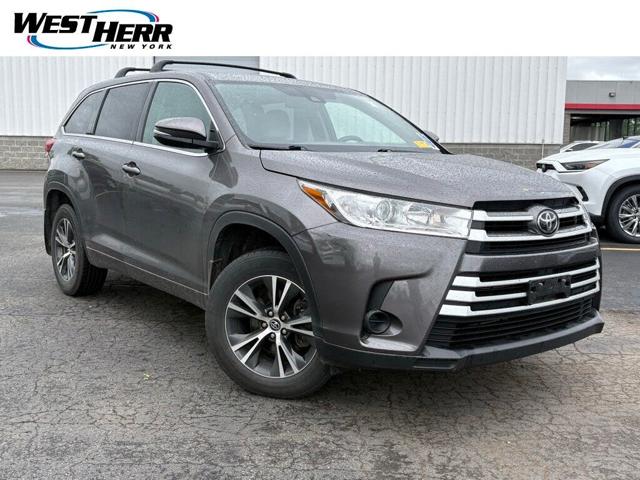 2017 Toyota Highlander LE