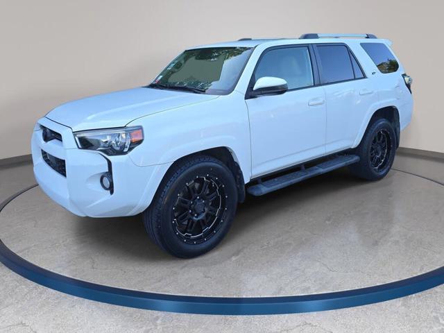 2020 Toyota 4Runner SR5 RWD
