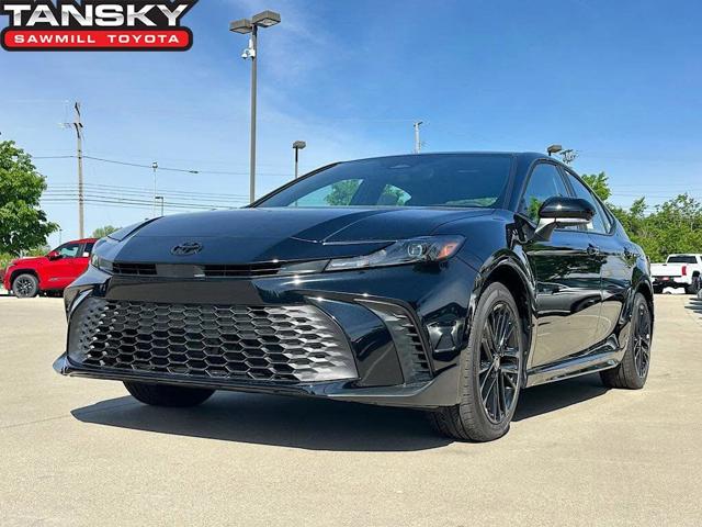 2026 Toyota Camry SE AWD