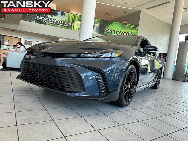 2026 Toyota Camry SE FWD
