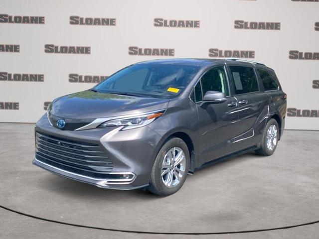 2023 Toyota Sienna Platinum 7-Passenger