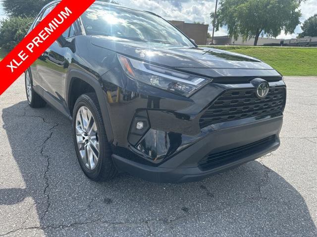 2023 Toyota RAV4 XLE Premium FWD