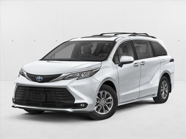 2026 Toyota Sienna XLE 7-Passenger FWD