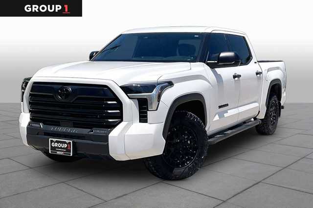 2025 Toyota Tundra 2WD SR5 RWD