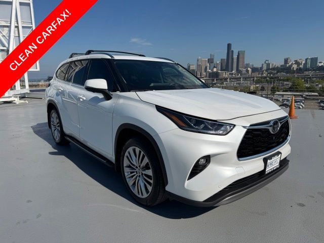 2023 Toyota Highlander Platinum