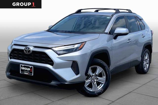 2023 Toyota RAV4 XLE FWD