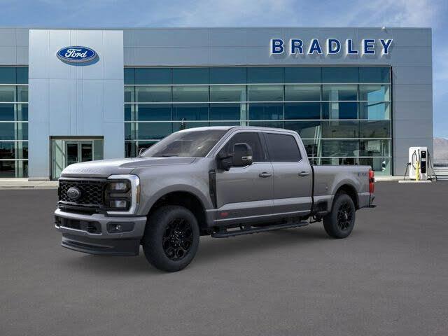 2026 Ford Super Duty F-350 SRW Lariat