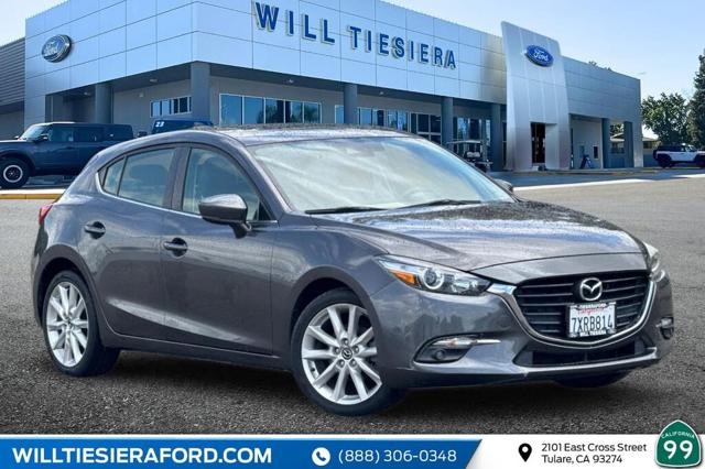 2017 Mazda Mazda3 5-Door Grand Touring Hatchback