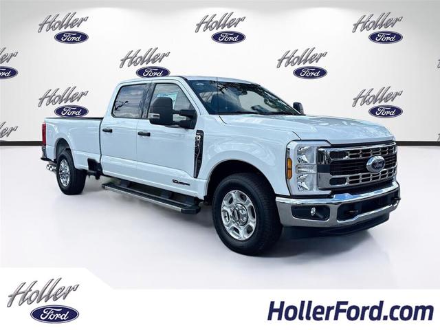 2026 Ford Super Duty F-350 SRW XLT RWD