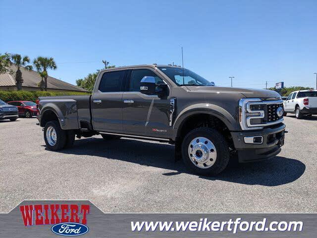 2026 Ford Super Duty F-450 DRW Platinum
