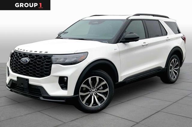 2026 Ford Explorer ST-Line AWD