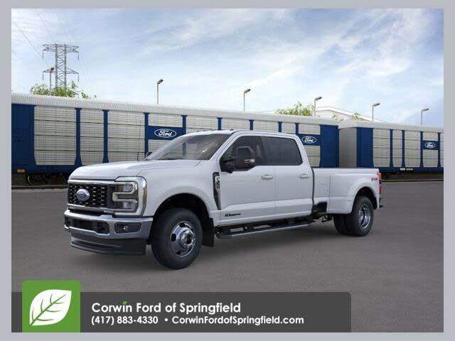 2026 Ford Super Duty F-350 DRW Lariat