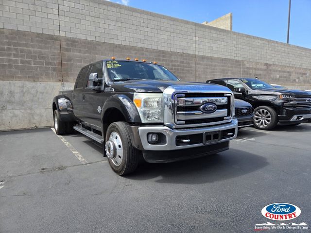 2016 Ford Super Duty F-450 DRW Lariat