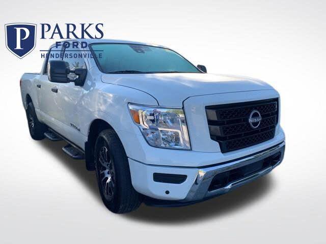 2024 Nissan Titan SV