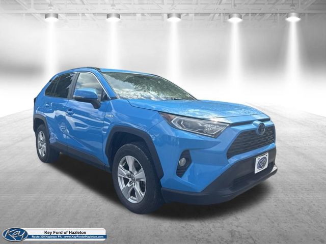 2020 Toyota RAV4 Hybrid XLE
