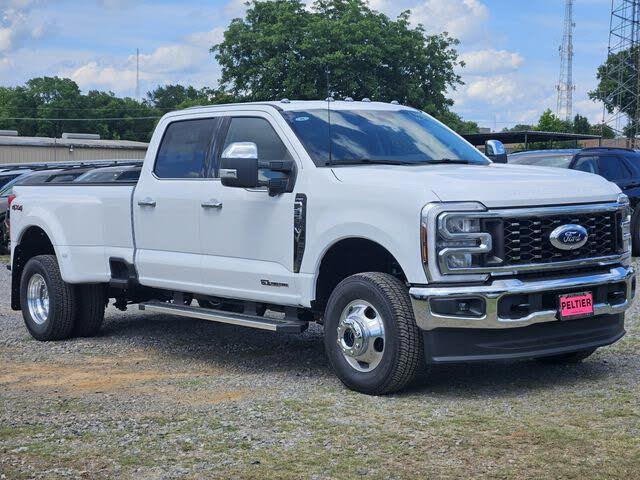 2026 Ford Super Duty F-350 DRW Lariat