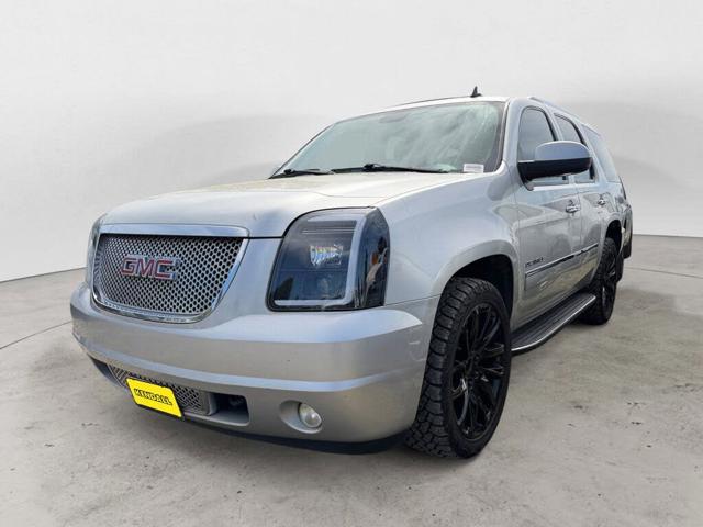 2010 GMC Yukon Denali AWD