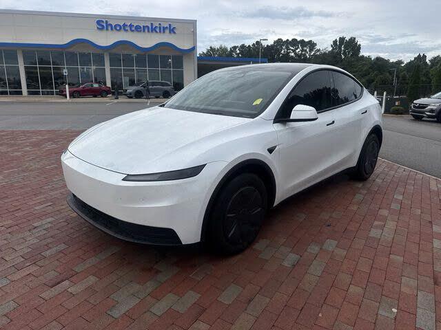 2026 Tesla Model Y Long Range