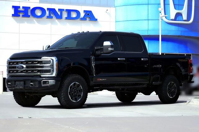 2023 Ford Super Duty F-350 SRW Platinum