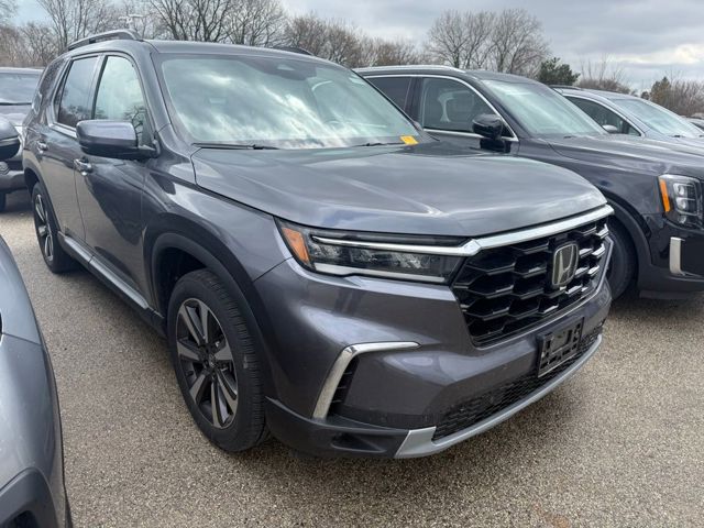 2024 Honda Pilot Touring AWD