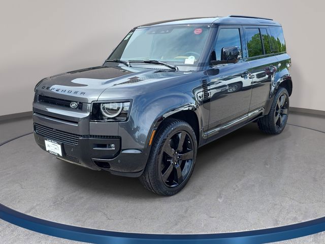 2026 Land Rover Defender 110 P400 X-Dynamic SE AWD