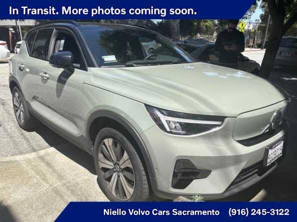 2023 Volvo XC40 Recharge Pure Electric Twin Plus eAWD