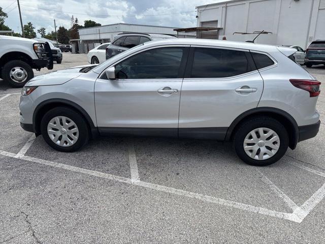 2020 Nissan Rogue Sport S FWD