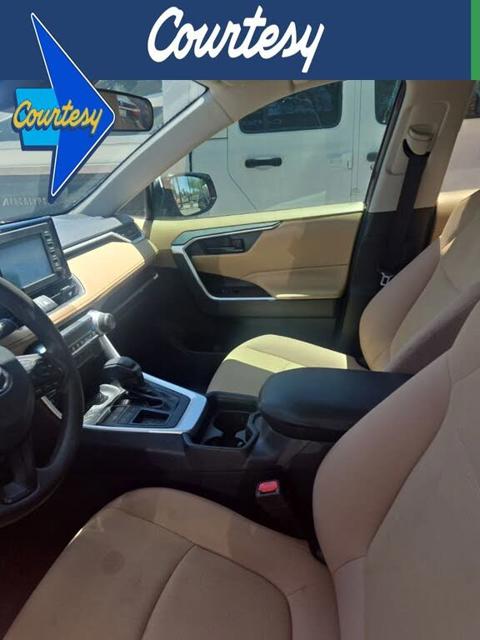 2019 Toyota RAV4 LE FWD