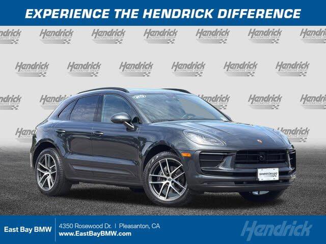2025 Porsche Macan AWD