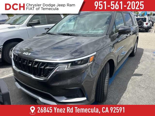 2024 Kia Carnival LX FWD