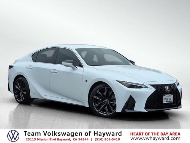 2024 Lexus IS 300 F SPORT Design