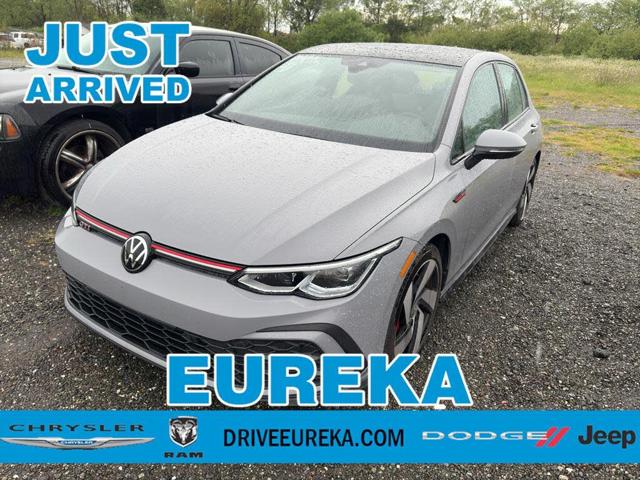 2023 Volkswagen Golf GTI 2.0T SE FWD