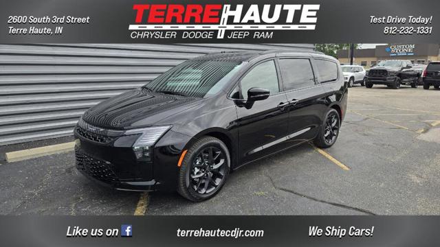 2027 Chrysler Pacifica Limited FWD