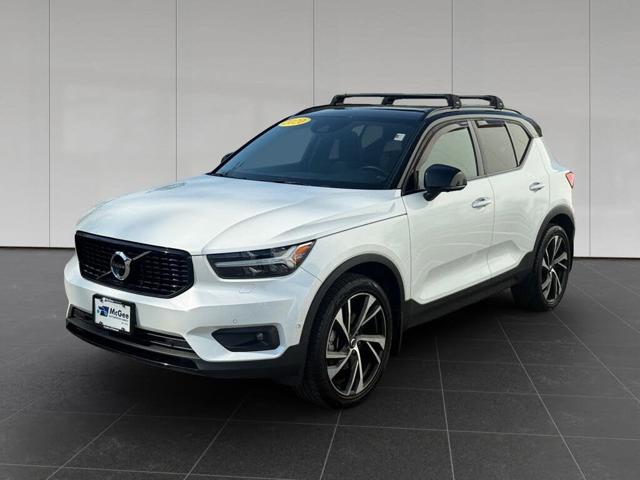 2020 Volvo XC40 T5 R-Design AWD