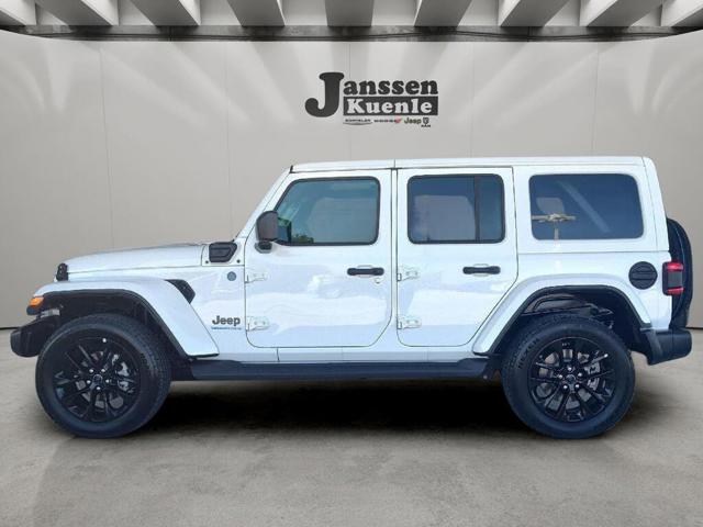 2025 Jeep Wrangler Sahara 4WD
