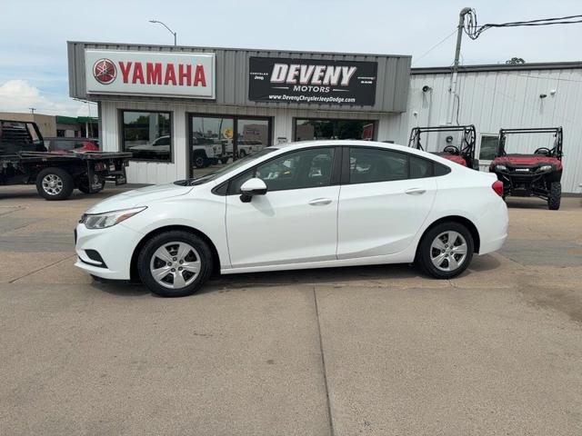 2016 Chevrolet Cruze LS Sedan FWD