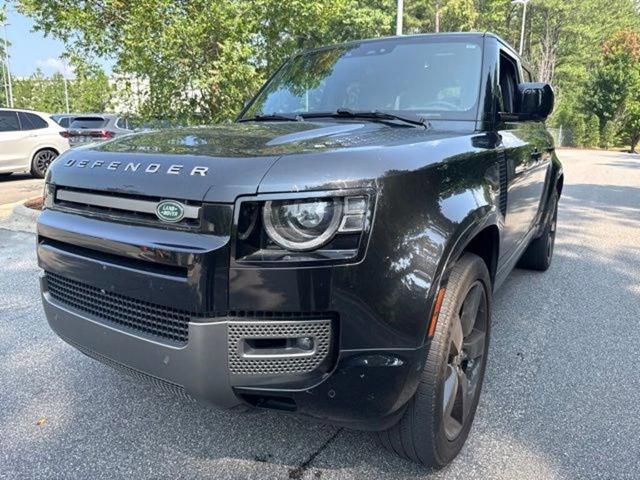 2022 Land Rover Defender 110 X-Dynamic SE