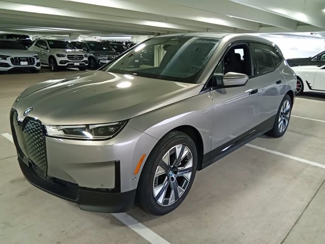 2024 BMW iX xDrive50