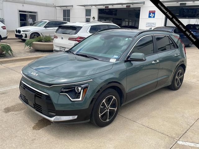 2025 Kia Niro SX